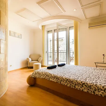 Premium Serviced Residences- Nyari Pal Utca